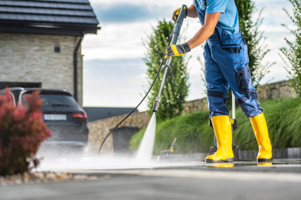 Best Pool Deck Cleaning  in Cedar Hill, TX